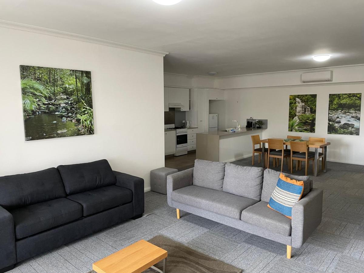 Morisset Serviced Apartments Exterior photo